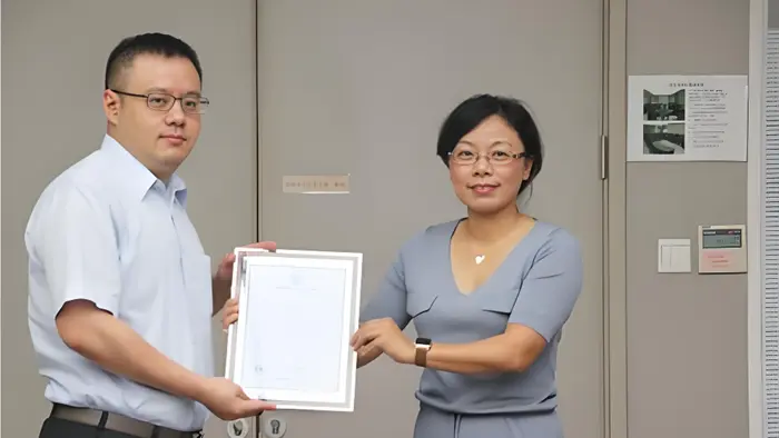 Industria grea Qiansheng primește certificarea ISO 9001, întărind încrederea globală