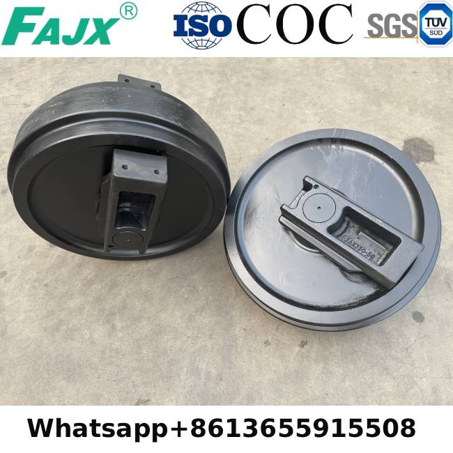 Ce material este folosit pentru roata de rulare a excavatorului ZAX350?